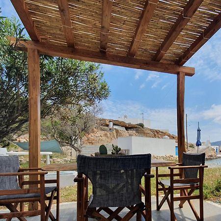 Agios Nikolaos Beach House กิโมลอส ภายนอก รูปภาพ